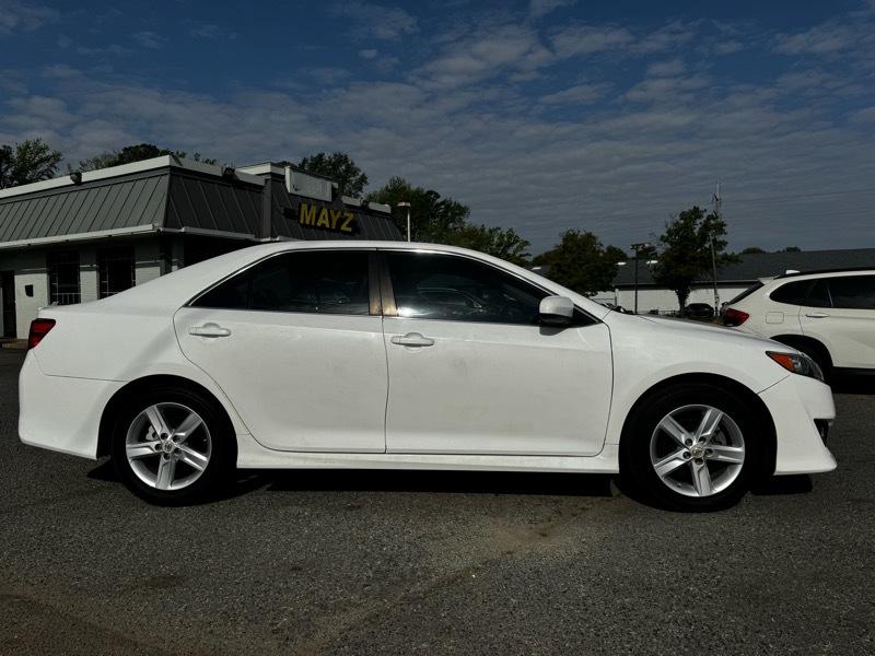Toyota Camry L 2012