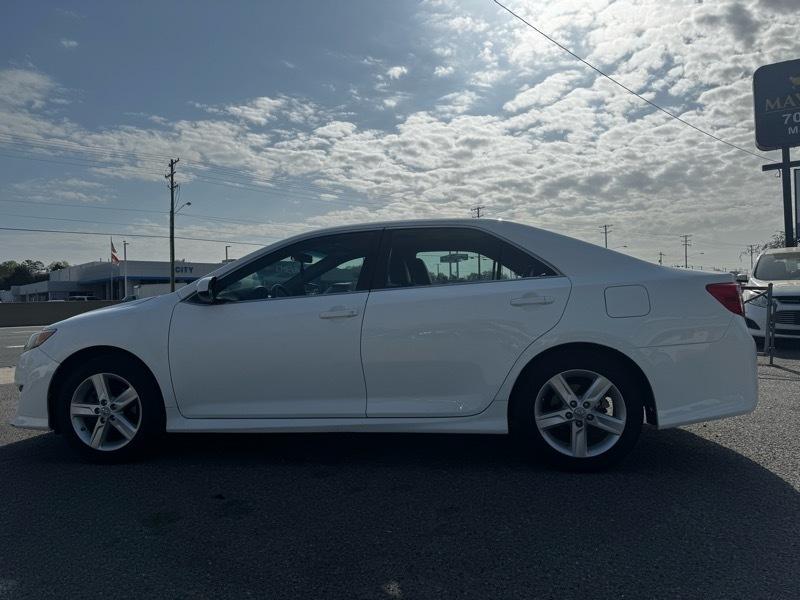 Toyota Camry L 2012