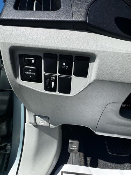 Toyota Prius Three 2014