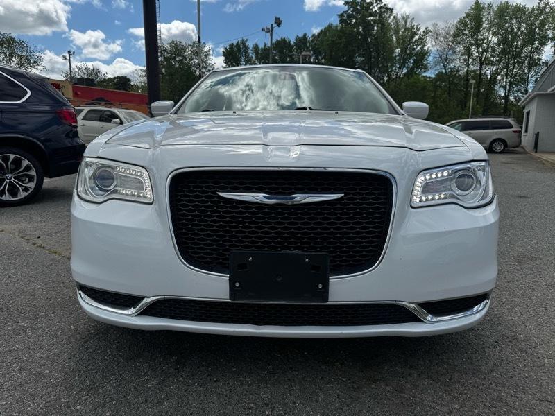 Chrysler 300 Limited RWD 2017