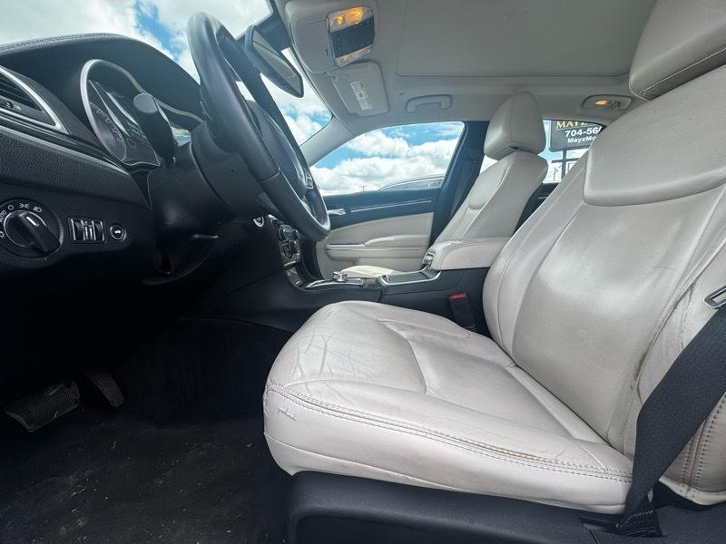 Chrysler 300 Limited RWD 2017