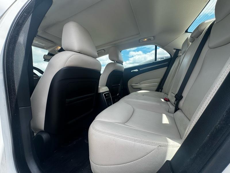 Chrysler 300 Limited RWD 2017