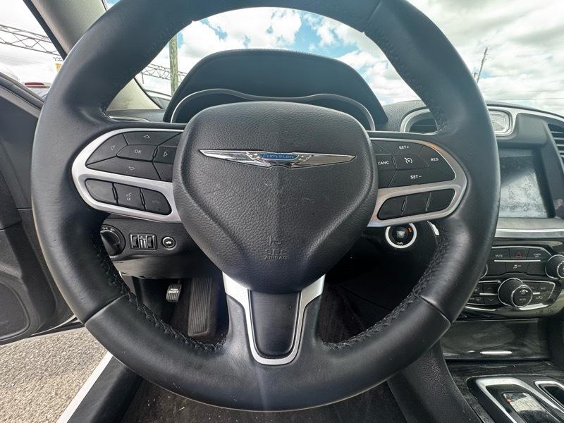 Chrysler 300 Limited RWD 2017