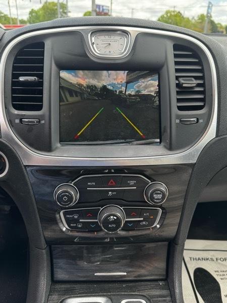 Chrysler 300 Limited RWD 2017