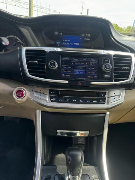 Honda Accord EX-L V6 Sedan AT 2015