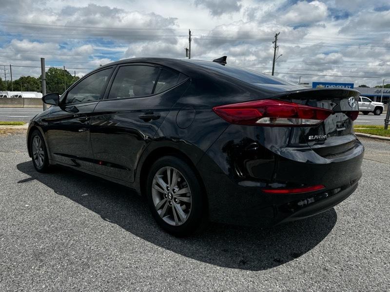 Hyundai Elantra Limited 2018