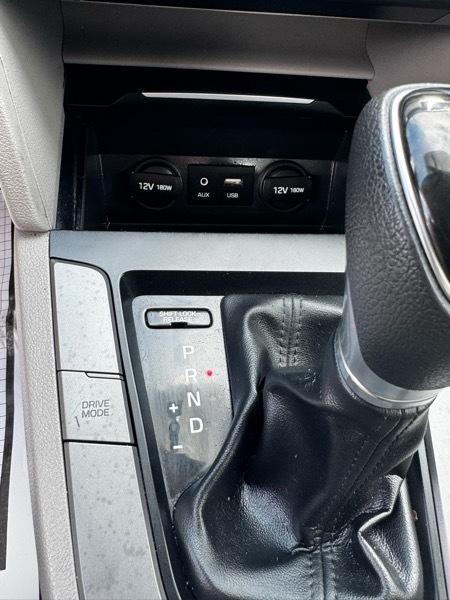 Hyundai Elantra Limited 2018