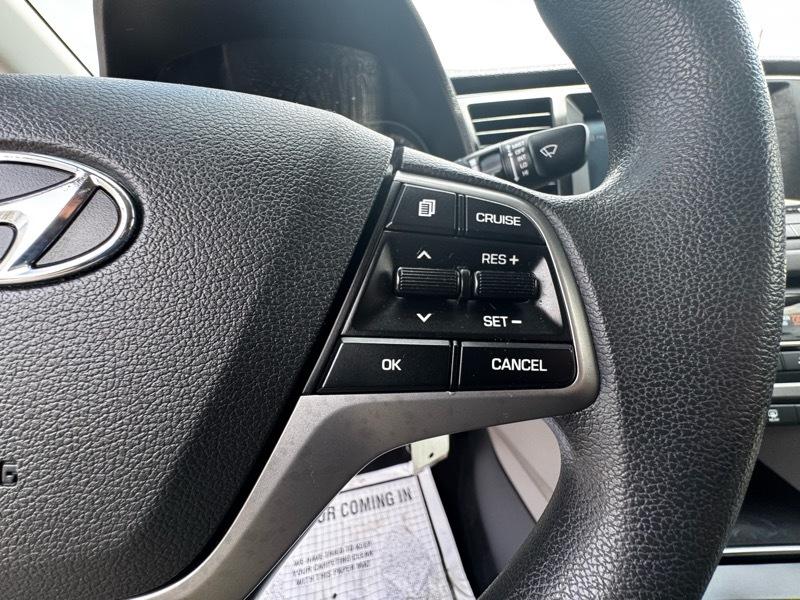 Hyundai Elantra Limited 2018