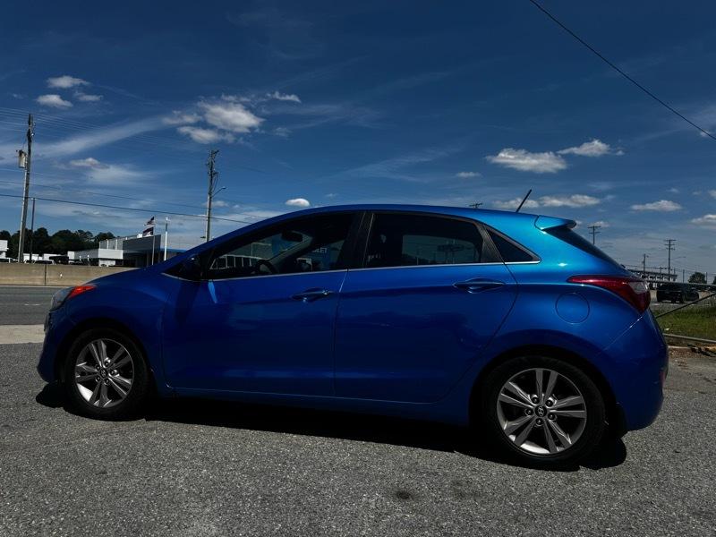 Hyundai Elantra GT A/T 2017