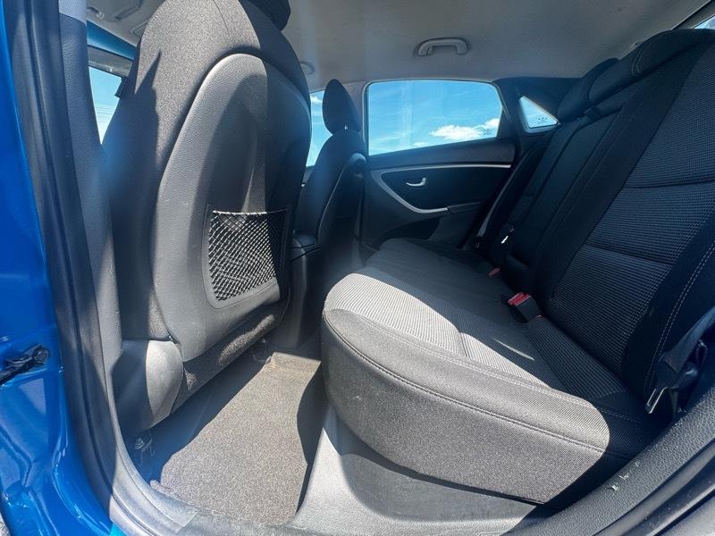 Hyundai Elantra GT A/T 2017