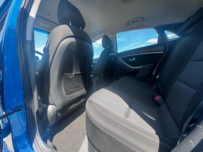 Hyundai Elantra GT A/T 2017