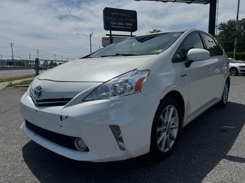 Toyota Prius V Three 2014