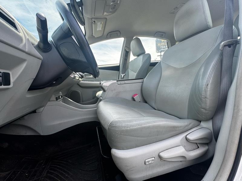 Toyota Prius V Three 2014