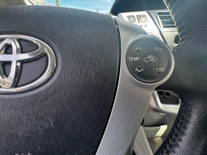 Toyota Prius V Three 2014
