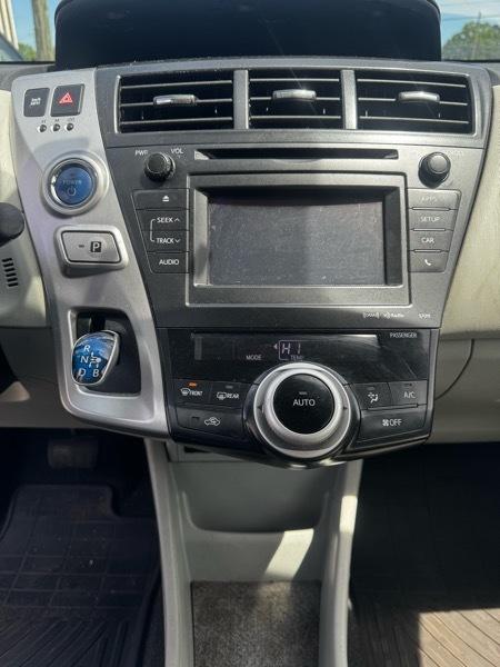 Toyota Prius V Three 2014