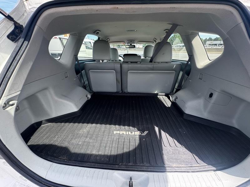 Toyota Prius V Three 2014