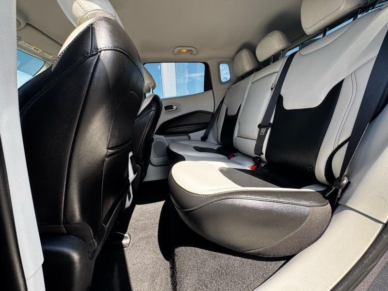 Jeep Compass Limited FWD 2020