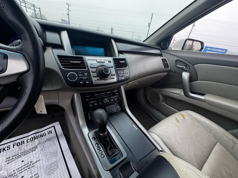 Acura RDX 5-Spd AT with Technology Package 2011