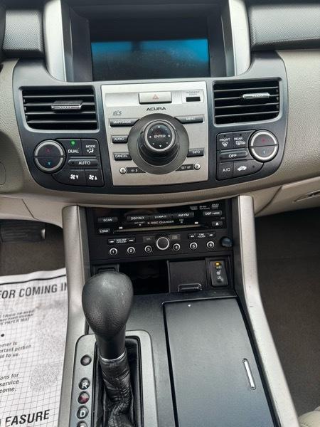 Acura RDX 5-Spd AT with Technology Package 2011