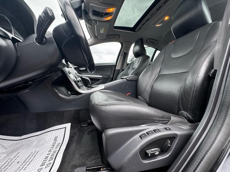Volvo S60 2.5 Premier 4WD 2016