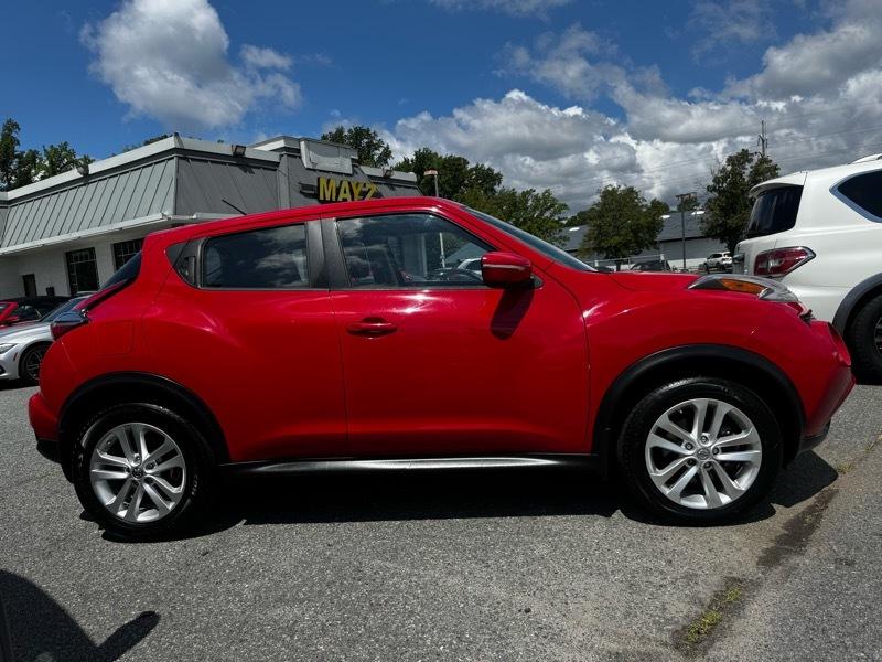 Nissan Juke S FWD 2015
