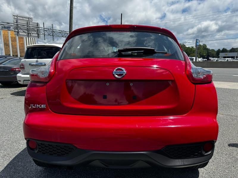 Nissan Juke S FWD 2015