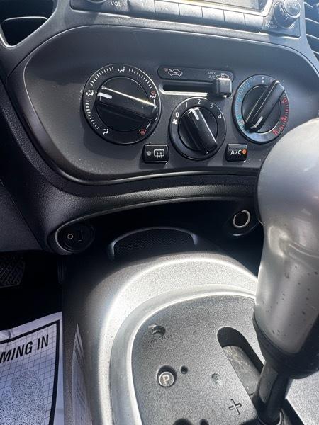 Nissan Juke S FWD 2015