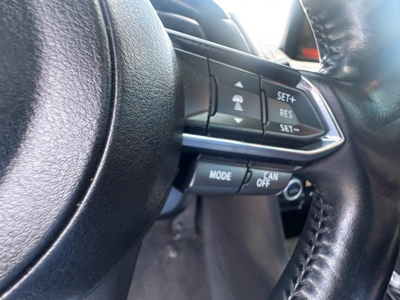 Mazda MAZDA3 s Grand Touring AT 5-Door 2017