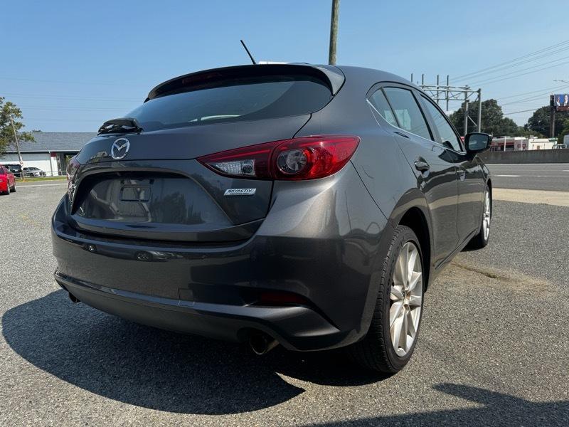 Mazda MAZDA3 i Touring AT 5-Door 2017