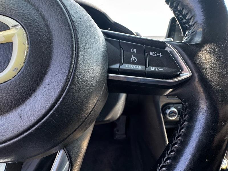 Mazda MAZDA3 i Touring AT 5-Door 2017
