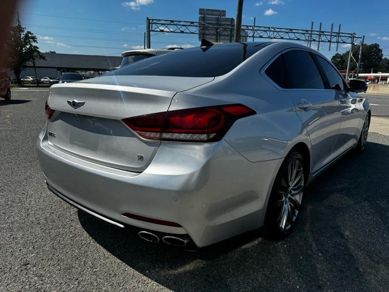 Hyundai Genesis 5.0L RWD 2015