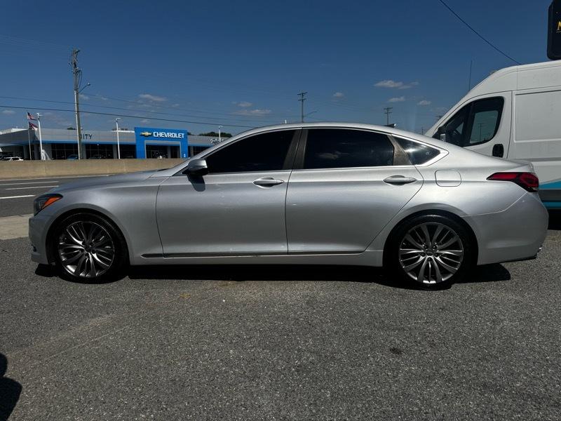 Hyundai Genesis 5.0L RWD 2015