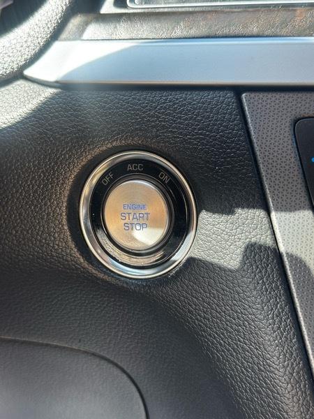 Hyundai Genesis 5.0L RWD 2015