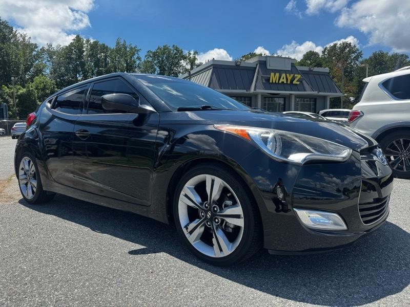 Hyundai Veloster Base 6MT 2017