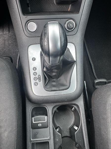 Volkswagen Tiguan S 2017