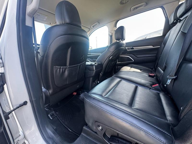 Kia Telluride LX 2020