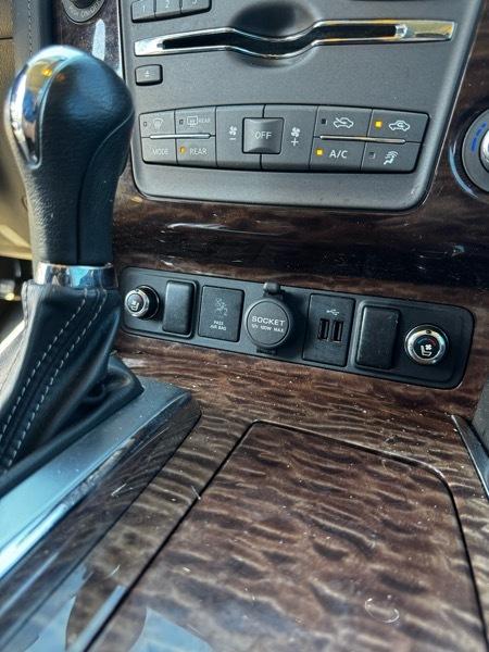 Nissan Armada SV AWD 2018