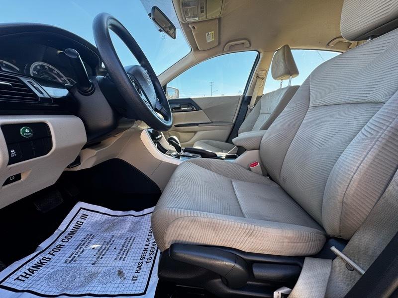 Honda Accord LX Sedan CVT 2016
