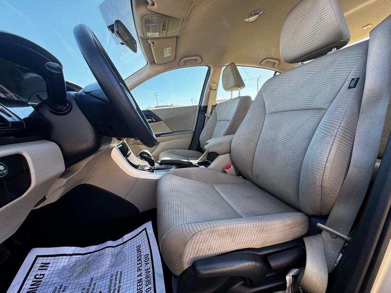 Honda Accord LX Sedan CVT 2016