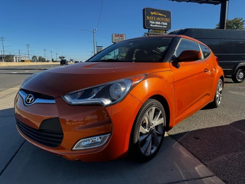 Hyundai Veloster Base 6MT 2017
