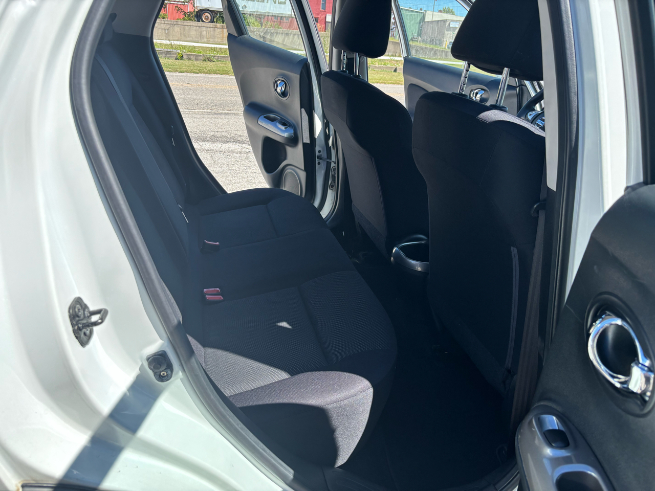 Nissan Juke S AWD 2013