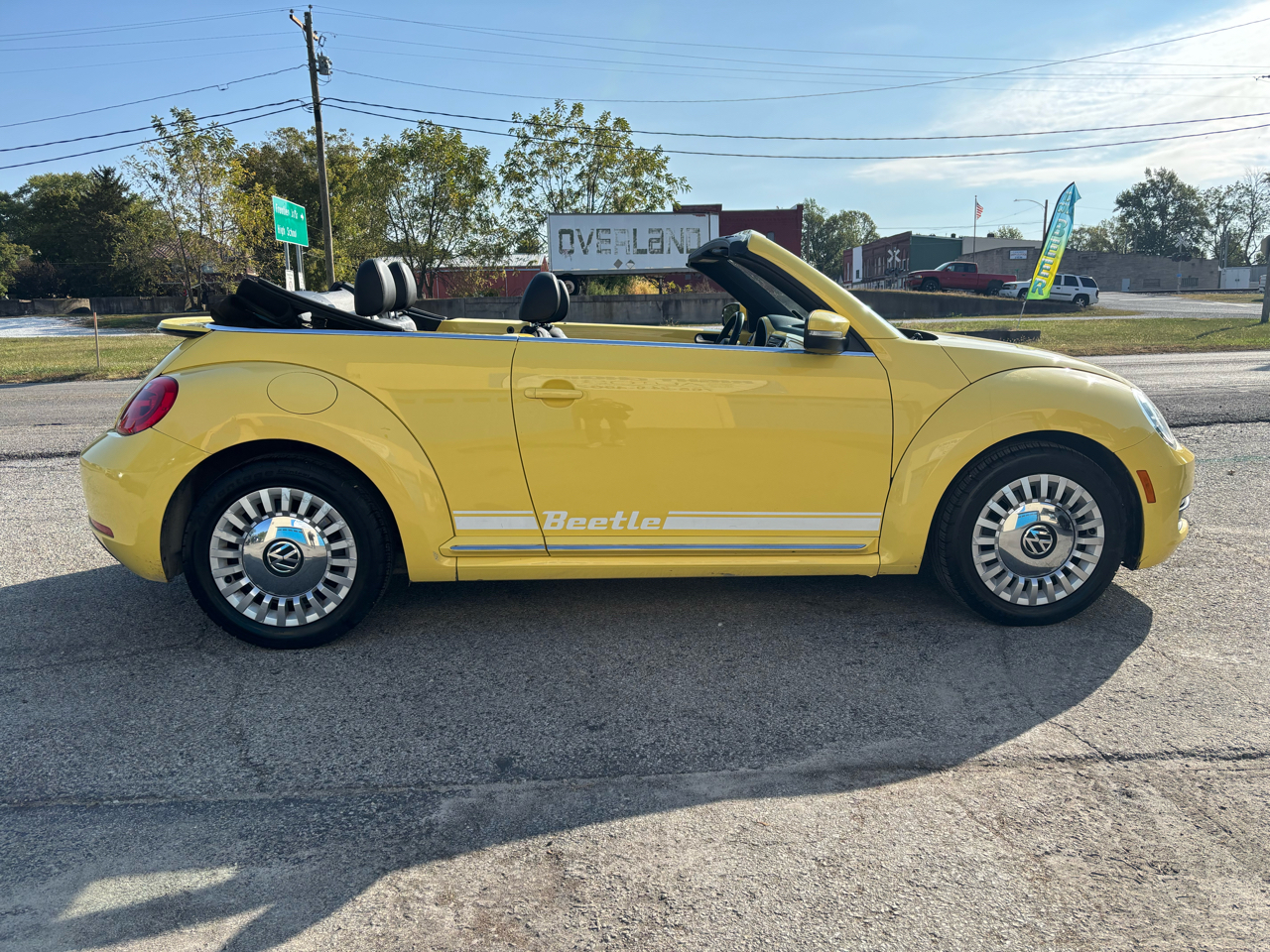Volkswagen Beetle 1.8T PZEV Convertible 2015