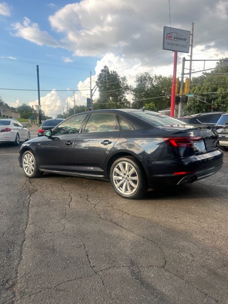 Audi A4 2.0T Premium Sedan 2018