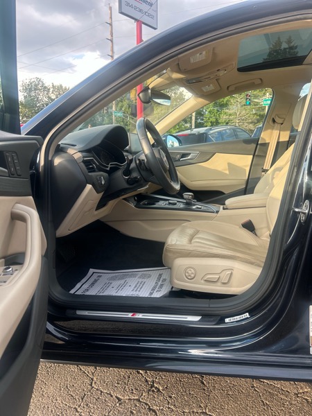 Audi A4 2.0T Premium Sedan 2018