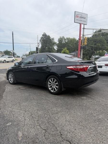 Toyota Camry XLE 2017