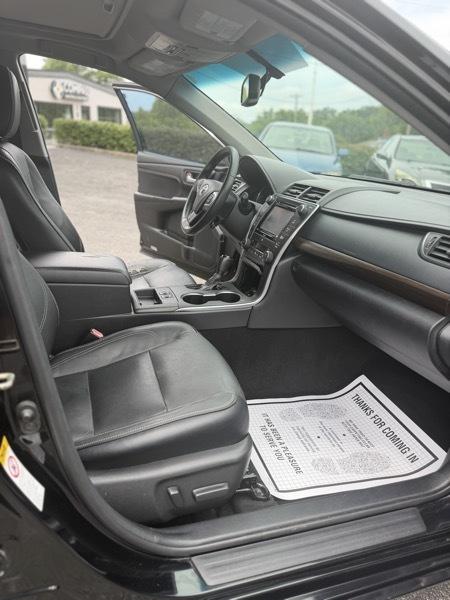 Toyota Camry XLE 2017