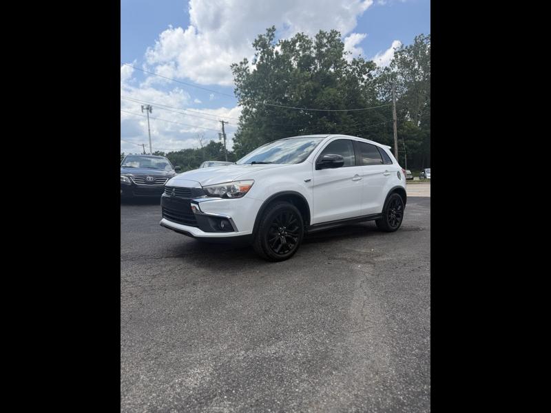 Mitsubishi Outlander Sport 2.0 ES 5M 2017
