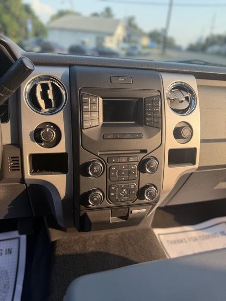 Ford F-150 XLT SuperCrew Short Bed 4WD 2014