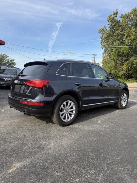Audi Q5 2.0T Premium quattro 2015