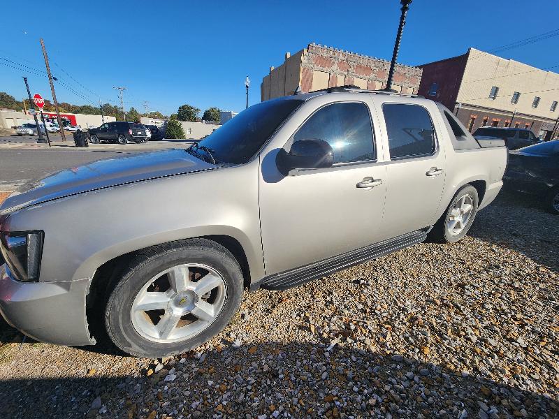 2007 Chevrolet Avalanche LT1 2WD